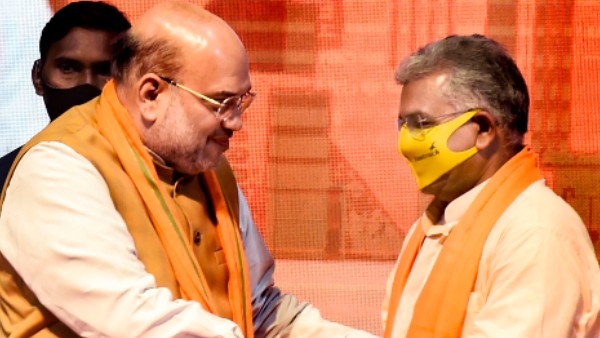 আচরণ দুর্ভাগ্যজনক ভাবে নিম্নস্তরের