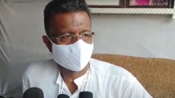 ব্যর্থতা ঢাকতেই কেন্দ্রীয় দল