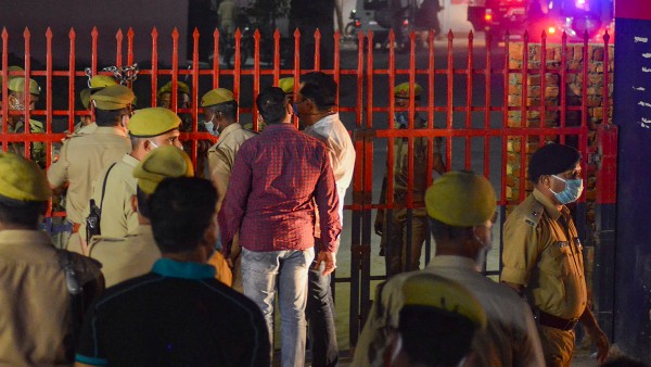 কী বলছেন জেল সুপার ?