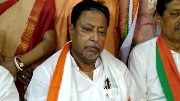 বৈশাখীতেই ঝরে যেতে পারেন মুকুল রায়!