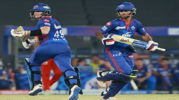 আইপিএল খেলতে এসে আটকে পড়া অস্ট্রেলীয়রা অবশেষে স্বস্তিতে আইপিএল খেলতে এসে আটকে পড়া অস্ট্রেলীয়রা অবশেষে স্বস্তিতে