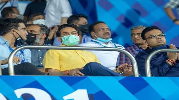 ক্রিকেটারদের সাবধান করল বিসিসিআই