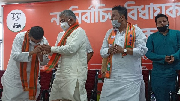 আদি বিজেপির নেতার প্রতি সমর্থন ছিল ৫৫ জনের!