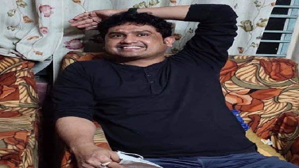 আপাতত মাঠেই