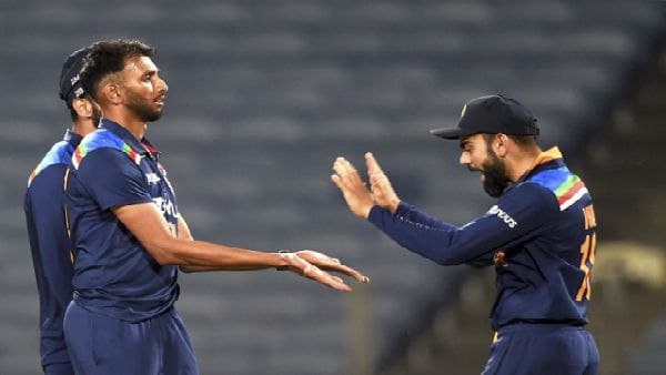 কেকেআরের পেসার প্রসিদ্ধ কৃষ্ণ করোনা আক্রান্ত, অনিশ্চিত ইংল্যান্ড সফরে কেকেআরের পেসার প্রসিদ্ধ কৃষ্ণ করোনা আক্রান্ত, অনিশ্চিত ইংল্যান্ড সফরে