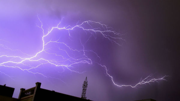৪৮ ঘন্টায় ভারী বৃষ্টিপাতের পূর্বাভাস