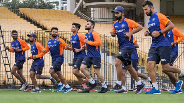 ঋদ্ধিকে ছাড়