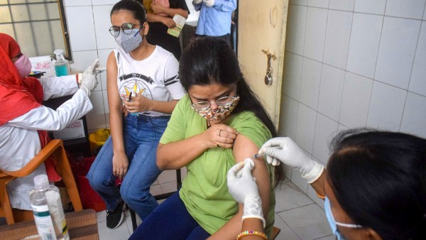 WHO official says Vaccines losing effect against Delta variant WHO official says Vaccines losing effect against Delta variant