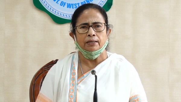 মমতার সরকারের সমালোচনা না করে আত্মসমালোচনার বার্তা