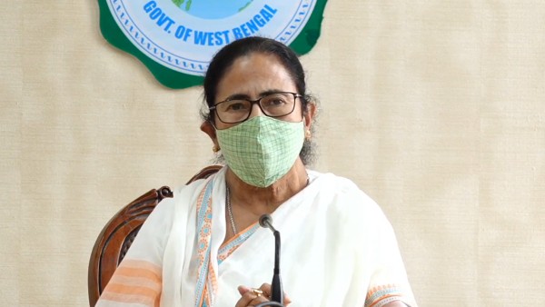 গাছ দিয়ে বন্যা আটকানোর পক্ষে মুখ্যমন্ত্রী