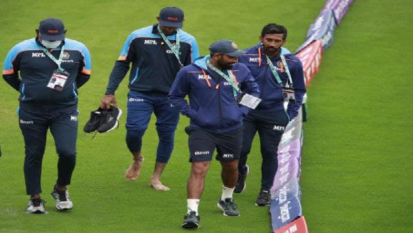 নজিরবিহীন সিদ্ধান্ত