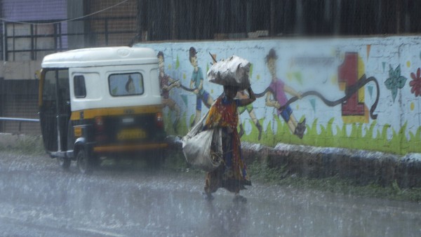 রবিবার বৃষ্টির সম্ভাবনা