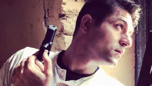 'মিলিন্দ' এর চরিত্রে সানি হিন্দুজা কত পারিশ্রমিক পেয়েছেন?