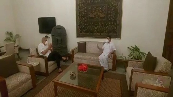 পুলিশের বিরুদ্ধে অভিযোগ