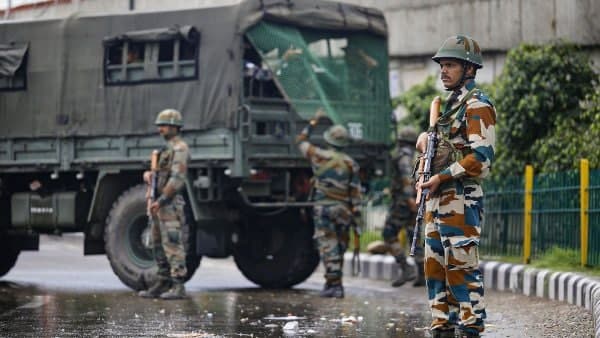 একাধিক মন্দির ঘিরে হামলার ছক