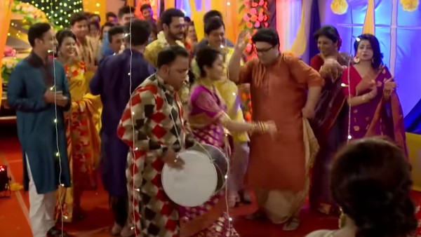 তৃতীয় স্থানে কোন সিরিয়াল?