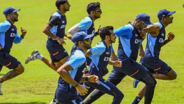 কলম্বোয় সিরিজ বাঁচানোর লড়াইয়ে টস জিতে ফিল্ডিং শ্রীলঙ্কার কলম্বোয় সিরিজ বাঁচানোর লড়াইয়ে টস জিতে ফিল্ডিং শ্রীলঙ্কার