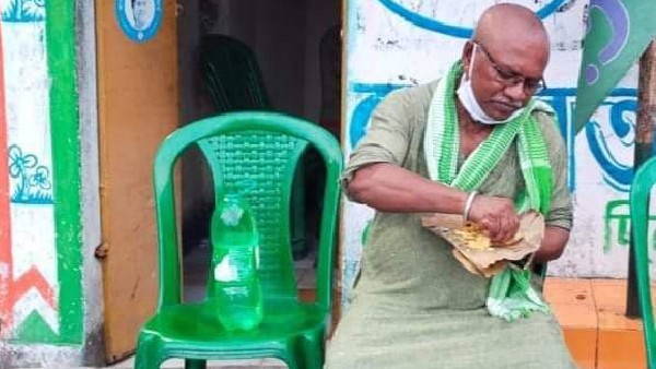 নিজের অবস্থান ব্যাখ্যা