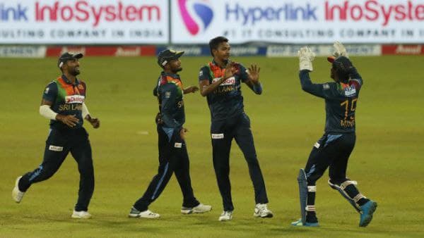 কলম্বোয় ভারতের ব্যাটিং বিপর্যয় কলম্বোয় ভারতের ব্যাটিং বিপর্যয়