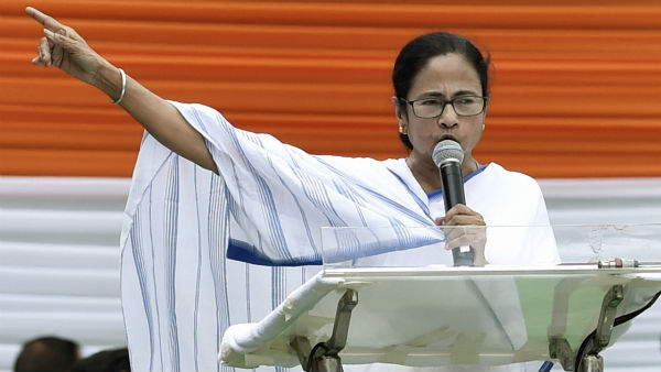 মমতার জনসংযোগের বার্তা তৃণমূল নেতা-কর্মীদের