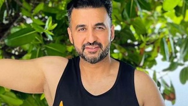 জেলে রাজ কুন্দ্রা