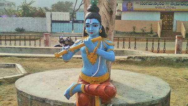 গরু বা বাছুরের মূর্তি