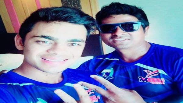 ঈশানের বাঙালি কোচ