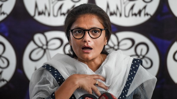 মহিলা ভোটব্যাঙ্কের থাবা বসাতে ভরসা সুস্মিতা