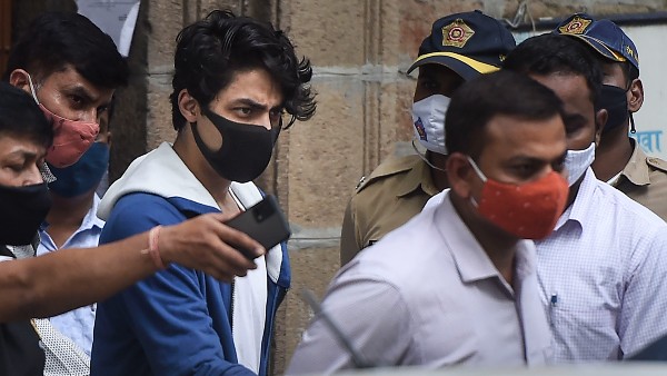 জামিনের আবেদন আরিয়ানের