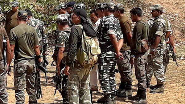 আত্মসমর্পণকারী মাওবাদীদের তালিকায় করা রয়েছেন