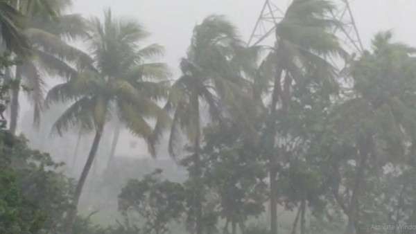 পুজোর বাংলা ভাসাতে পারে নিম্নচাপ