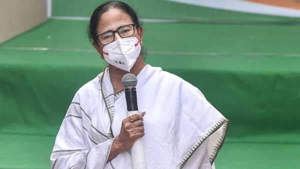 'এনিওয়ান বাট কংগ্রেস নট'-এর পরিকল্পনা মমতার