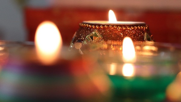 শ্রীযন্ত্র স্থাপন করুন
