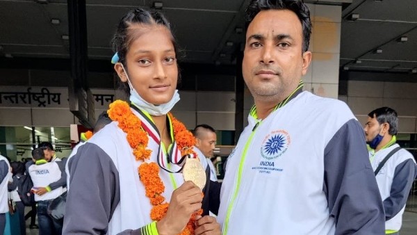 বিশ্ব কিকবক্সিং চ্যাম্পিয়নশিপে সোনা, তাও কোনও সরকারি সহায়তা নেই বিহারের মেয়ের বিশ্ব কিকবক্সিং চ্যাম্পিয়নশিপে সোনা, তাও কোনও সরকারি সহায়তা নেই বিহারের মেয়ের