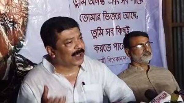 হঠাৎ খেলা ঘুরতে শুরু করেছে ত্রিপুরায়