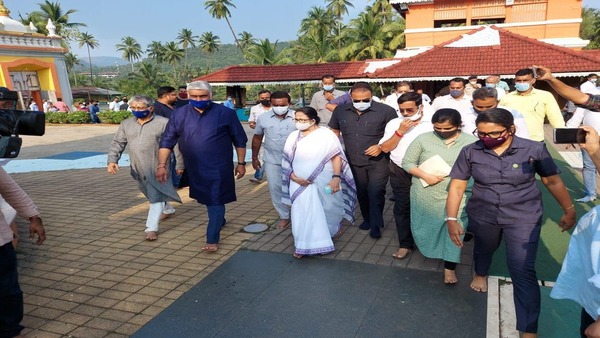মডেল বাংলা