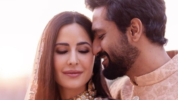 নতুন বাড়িতে সংসার করবেন