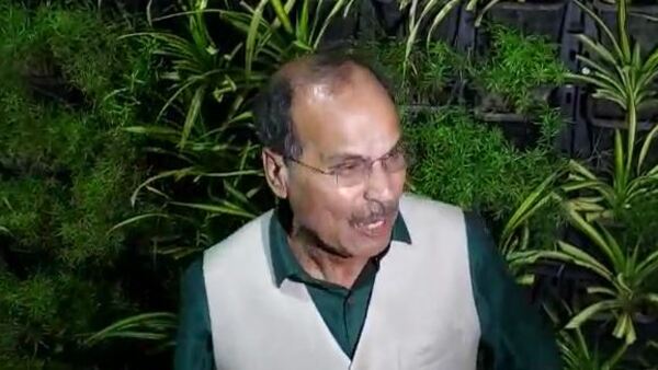 মোদী-বিজেপির সঙ্গে সুরে সুর