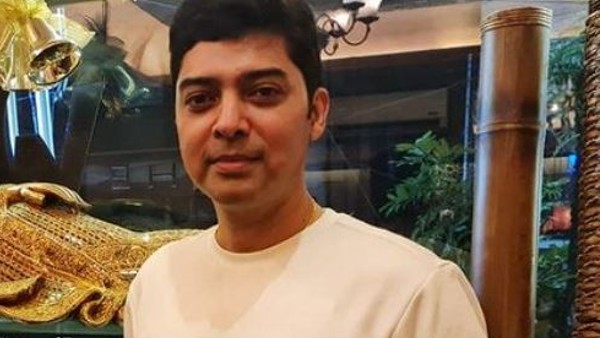 টলিপাড়ার গুঞ্জন নিয়ে এবার মুখ খুললেন অভিনেতা ভাস্বর, কী জানালেন তিনি? টলিপাড়ার গুঞ্জন নিয়ে এবার মুখ খুললেন অভিনেতা ভাস্বর, কী জানালেন তিনি?