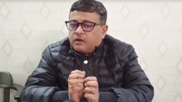 হলদিয়া পেট্রোকেমে অগ্নিকাণ্ডের ঘটনা নিয়ে বিশেষ বৈঠক সাংসদের, বেশ কিছু বিষয়ে প্রস্তাব দিব্যেন্দু অধিকারীর হলদিয়া পেট্রোকেমে অগ্নিকাণ্ডের ঘটনা নিয়ে বিশেষ বৈঠক সাংসদের, বেশ কিছু বিষয়ে প্রস্তাব দিব্যেন্দু অধিকারীর