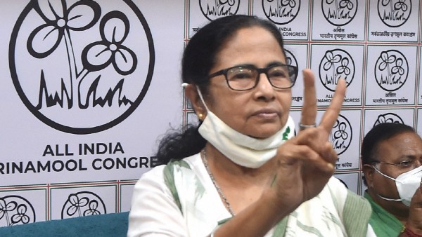 মমতা একক দক্ষতায় কুপোকাত করে দিয়েছেন মোদী-শাহদের