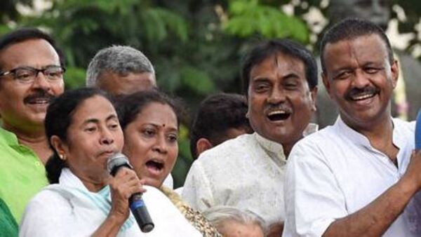 নির্দলদের উদ্দেশ্যে কড়া বার্তা