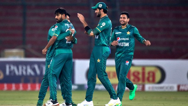 কয়েক দিন পর আক্ষেপ করবে ভারতীয়রা, কেন এমন বললেন প্রাক্তন পাক অধিনায়ক কয়েক দিন পর আক্ষেপ করবে ভারতীয়রা, কেন এমন বললেন প্রাক্তন পাক অধিনায়ক
