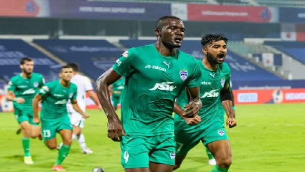 আইএসএলে এটিকে মোহনবাগানকে রুখে দিল বেঙ্গালুরু এফসি আইএসএলে এটিকে মোহনবাগানকে রুখে দিল বেঙ্গালুরু এফসি