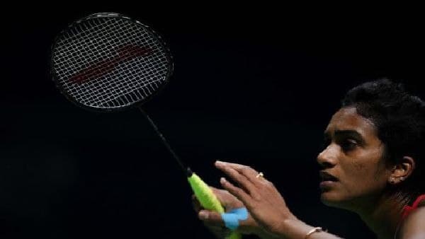 Uber Cup Finals: দুরন্ত পিভি সিন্ধু, এক ম্যাচ বাকি থাকতেই শেষ আটের ছাড়পত্র অর্জন করে ফেলল ভারত Uber Cup Finals: দুরন্ত পিভি সিন্ধু, এক ম্যাচ বাকি থাকতেই শেষ আটের ছাড়পত্র অর্জন করে ফেলল ভারত