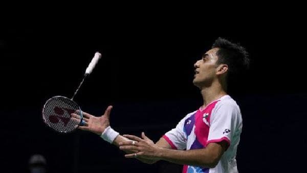 লক্ষ্য সেনকে পরাস্ত করে সিঙ্গলস ফাইনালে কিদাম্বি শ্রীকান্ত লক্ষ্য সেনকে পরাস্ত করে সিঙ্গলস ফাইনালে কিদাম্বি শ্রীকান্ত