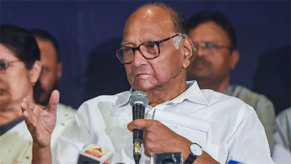 আলোচনায় দেশের রাজনীতি