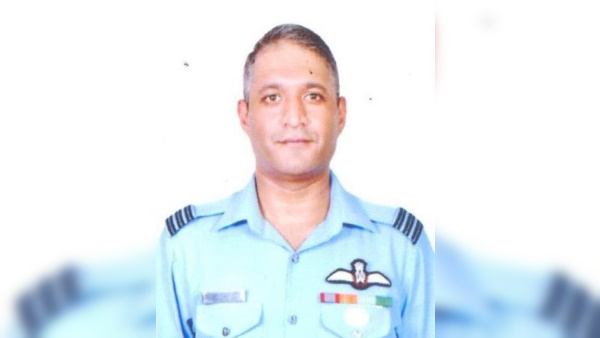 জীবন যুদ্ধে হার মানতে হল গ্রুপ ক্যাপ্টেন বরুণ সিংকে জীবন যুদ্ধে হার মানতে হল গ্রুপ ক্যাপ্টেন বরুণ সিংকে