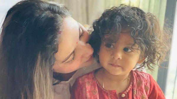 বড়দিনে নুসরত পুত্রকে উপহার পাঠিয়ে দাদার কর্তব্য পালন করল শুভশ্রী পুত্র বড়দিনে নুসরত পুত্রকে উপহার পাঠিয়ে দাদার কর্তব্য পালন করল শুভশ্রী পুত্র