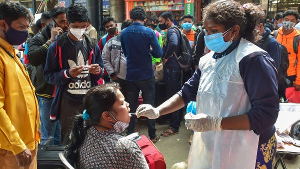 রাজ্যে বেড়েছে আক্রান্ত ও মৃত্যুর সংখ্যা